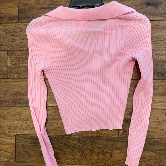 Pink Lily Ribbed Sweater - Picture 2 of 3